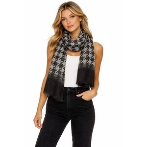 Coach Black Gray Abstract Houndstooth‎ Fringed Lightweight Scarf Wrap 16.5x70